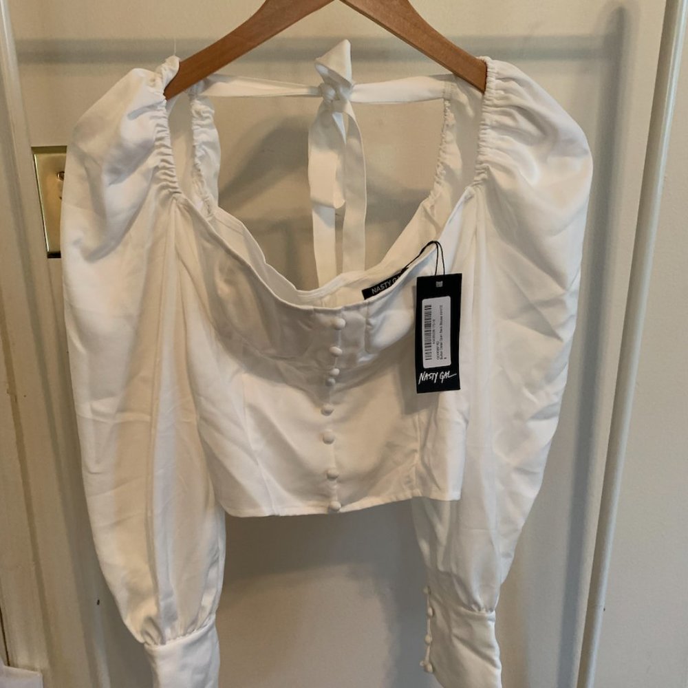 BNWT Nasty Gal Button Front top - Picture 2 of 4